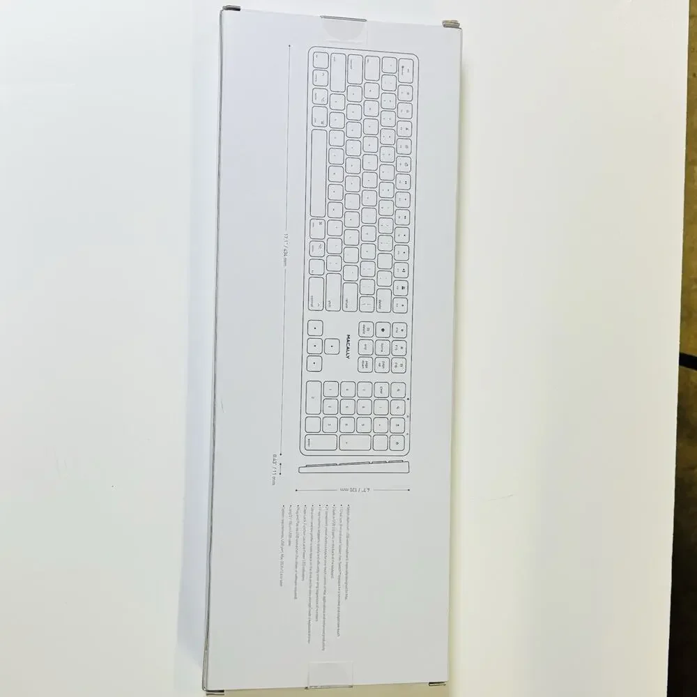 Aluminum USB Wired Keyboard w/Numeric Keypad for Apple Mac iMac Macbook. NIB.